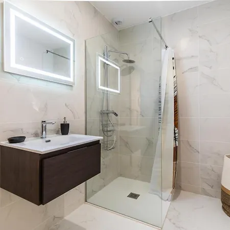 Les Jardins De Piale T3 4 A 6personnes Wifi 1km Du Port Bonifacio (Corsica)