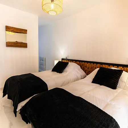 Apartment Les Jardins De Piale T3 4 A 6personnes Wifi 1km Du Port Bonifacio (Corsica)